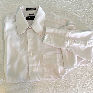 Men’s dress long sleeve, cuff link size 15 1/2 M FUBU clean and well maintained